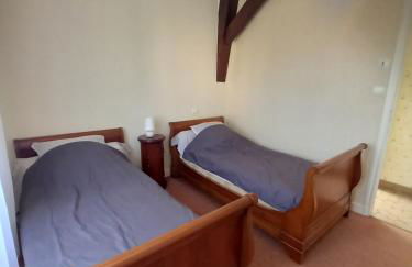 L Escapade Parodienne - Foto 6