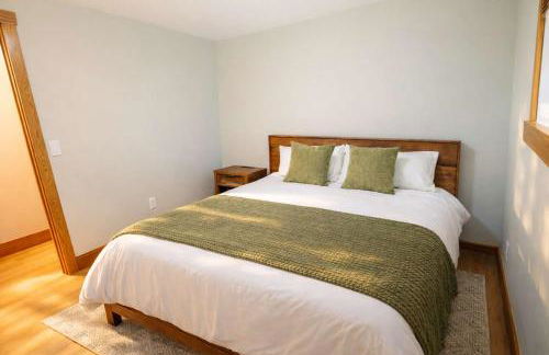 Moss Lake Lookout: PET FRIENDLY - Photo 22