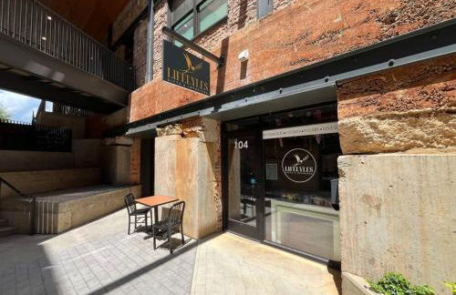 Mercantile industrial loft! - Photo 53