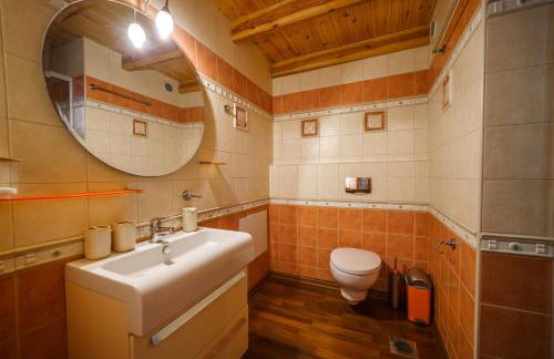 Villa Candice, Luxurious Historic Villa with Sea View by Rentado - Foto 35