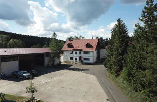 Große Ferienwohnung auf dem Pferdehof Nähe Bamberg, Coburg, Schweinfurt - Foto 3