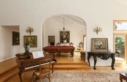 Resort-Style Estate w Pool Game Room Tennis Court Near Wineries The Tennis Ranch by AvantStay - Foto 6