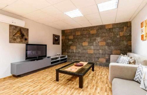 Can Bugantó - amplia casa con piscina y jardín - Foto 11