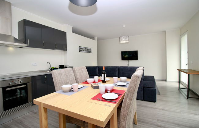 Casas da Avenida e do Pico - Foto 22