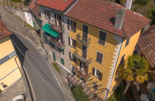 At the Lake - Foto 49