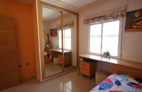 Agradable villa con piscina - Foto 32