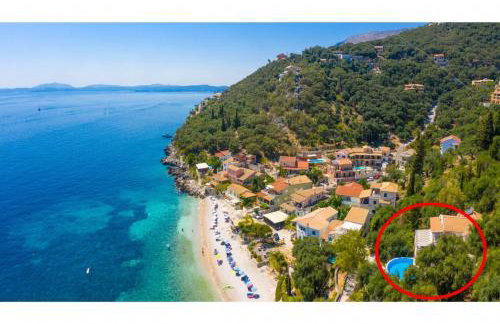 Villa Petros Large Private Pool Walk to Beach Sea Views A C Wifi Car Not Required - 180 - Foto 9