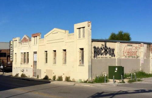 Spacious Room in shared home 9 Min to Convention Center - Foto 12