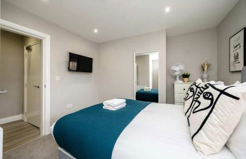 Two Apartments in One , City Centre, Sleeps 11! - Foto 21