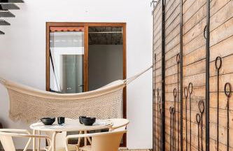 BnB Homes Modern Cozy Townhouse with 2 bedrooms and patio in the Old Town - Photo 35