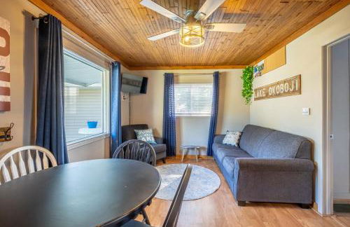 Blue Water Bungalows - Photo 10