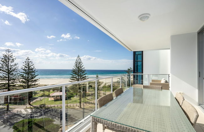 Reflection Tower Two - Photo 54