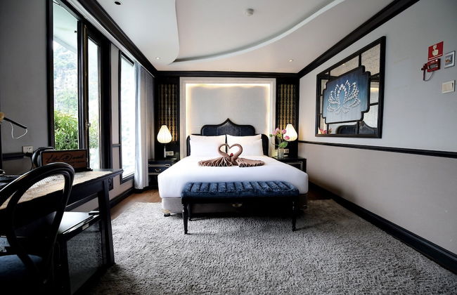 Lotus D'Orient Cruise - Foto 14