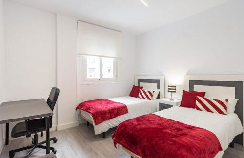 Modern apartment near Huelin Beach & Free Parking - Foto 33