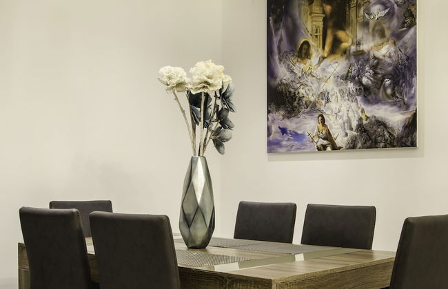 Talos Luxury Suites - Photo 22