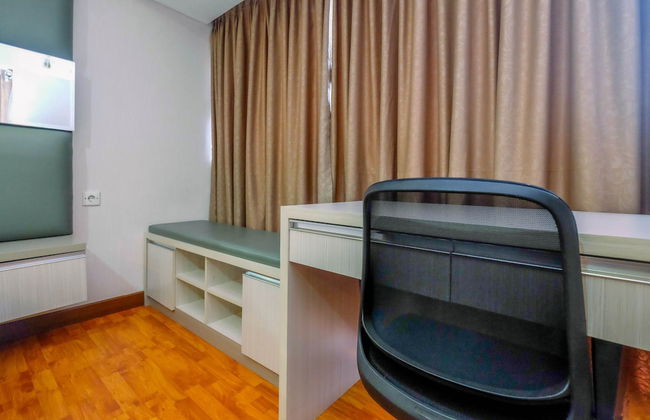 Cozy Studio Apartment at H Residence near MT Haryono - Foto 9