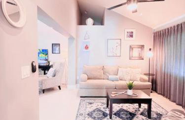 The Miami Grove Oasis - Photo 32