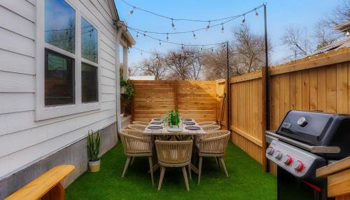 Sunflower House - Luxe Retreat with Sauna & Hot Tub - Foto 5