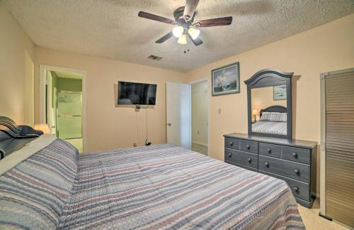 2 Mi to Beach! Bayside PCB Escape with Pool Access - Foto 13