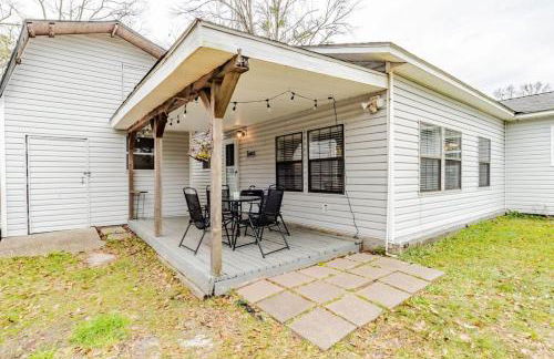 Sunny Side at Dog River-Dock, Lake, Fenced Yard - Foto 8