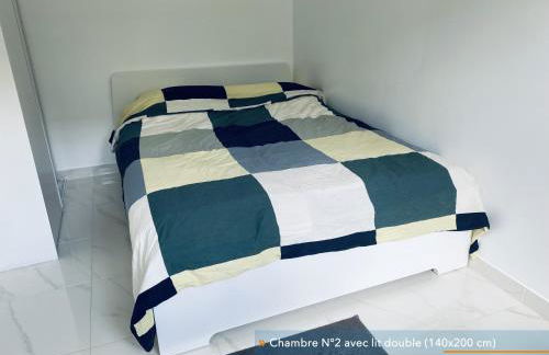 Appartement parisien neuf, moderne avec une grande salon, 2 chambres, 3 lits, parking gratuit, 15min de Paris et 13 min aéroport Orly - Foto 7