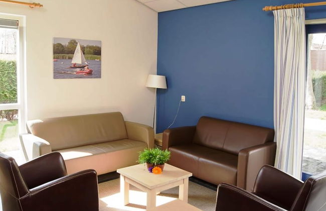 Detached Bungalow With a Dishwasher Near Leeuwarden - Foto 4