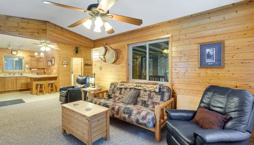 Woodland Cabin with Fishing, ATV and Snowmobile Trails - Foto 5