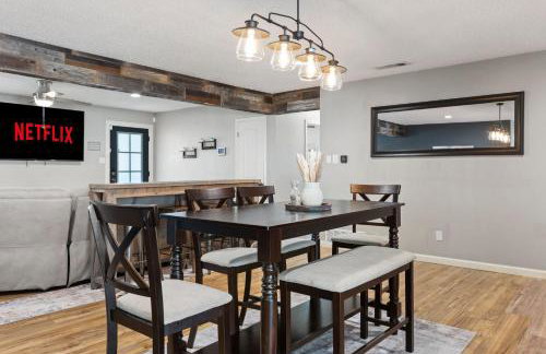 DFW Mid-Cities Oasis with Pool, Hot Tub and Fire Pit - Photo 12