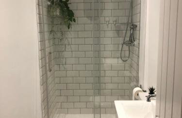 On The Avenue Apt 3 - Foto 32