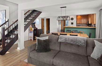 Clyde's Cabin 4 Bedroom Home - Foto 28