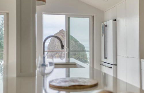 Graceful Getaway - Photo 30