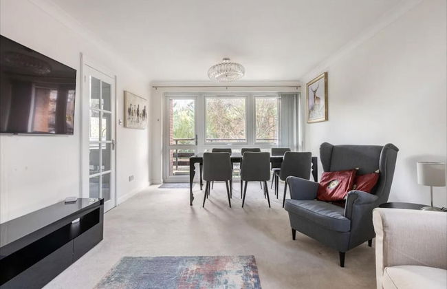 Spacious 1 bed Apartment With Parking & Balcony! - Foto 8