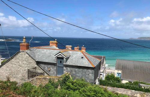 Amazing seaside Loft apartment with sea views . - Photo 1