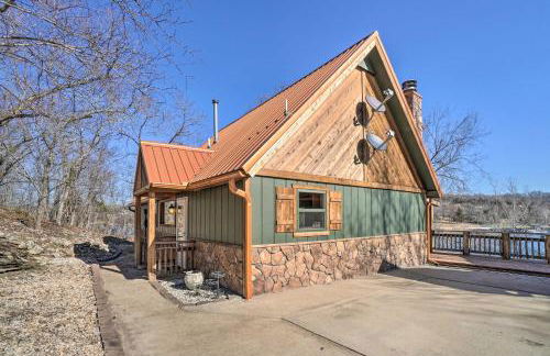 Lakefront Shell Knob Home with Deck and Gas Grill - Photo 32