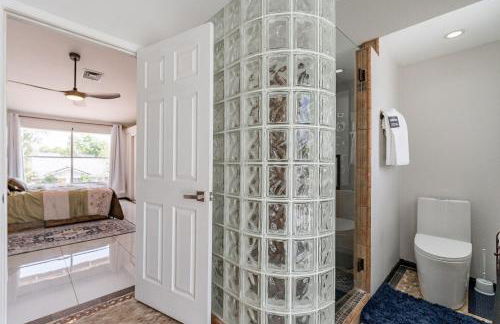 Family Fun 4-bedroom house House with Free Heated Pool & Hot Tub & Game Room & Mini Golf in Chandler - Foto 14