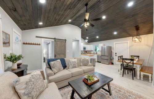 The White Lodge 4BDR Sleeps 8 with Fire Pit - Foto 11