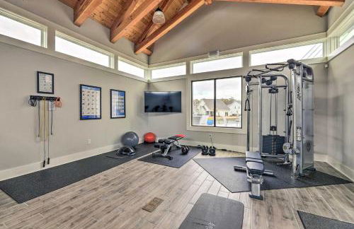 Coastal Beaufort Abode - Pool Access, Near Beaches - Foto 27