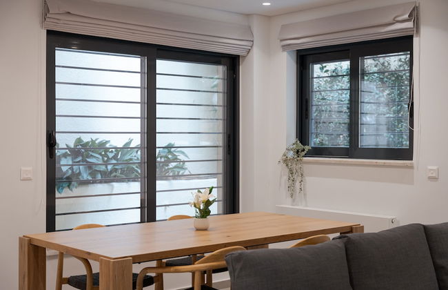 Athenian Riviera Secluded Apartment - Photo 24