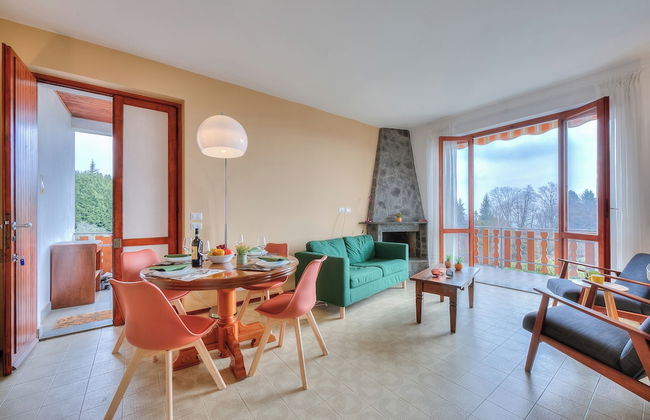 La Perla Bianca Lake View - Photo 1