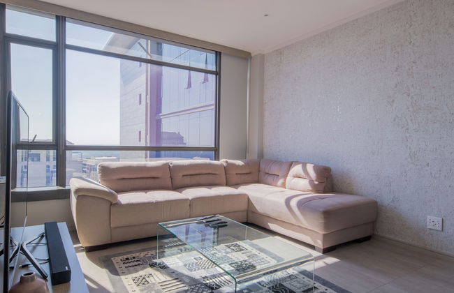 Stunning Apartment in Sandton - Photo 42