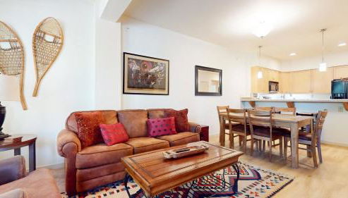 Mammoth Green 118 Located on Sierra Star Golf Course, Private Patio, Summer Pool condo - Foto 3