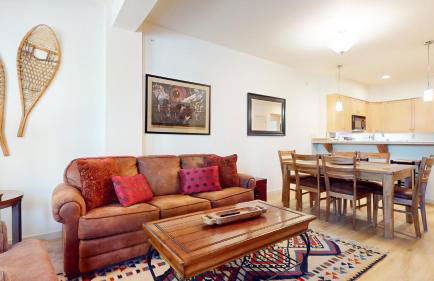 Mammoth Green 118 Located on Sierra Star Golf Course, Private Patio, Summer Pool condo - Foto 3