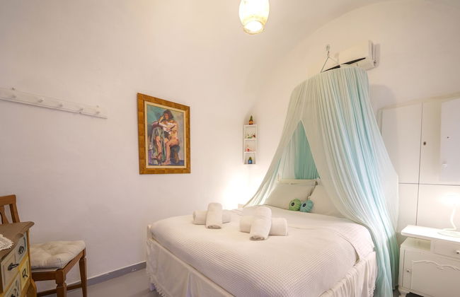 Santorini Paradise - Photo 41