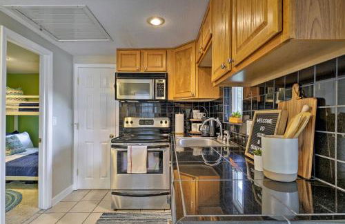 Lakeside Home with Boat Dock in Sunrise Beach - Foto 9