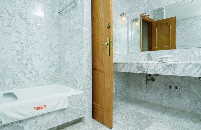 Alluring Holiday Home in Girona With Swimming Pool - Foto 22