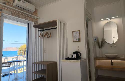 The Coast seaside rooms - Photo 15