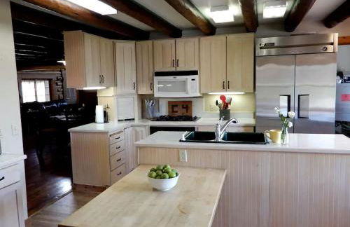 Historic Alpine Lodge Rental near Jackson Hole, Wyoming - Photo 7