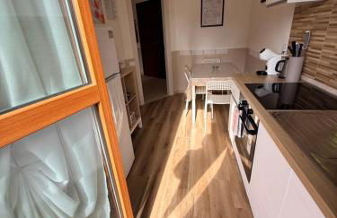 Melannie's Apartment 2 - Photo 1