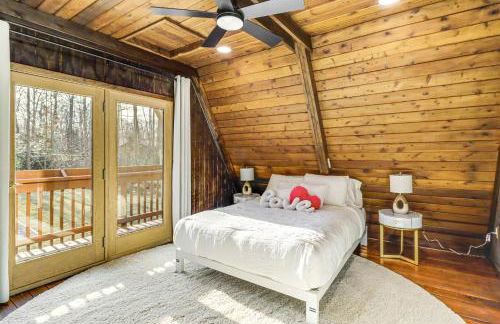 Hot Tub, Fire Pit and Patio A-Frame Stafford Cabin - Foto 13