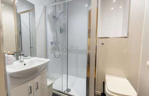 New 2 bed apartment with stunning views of Arthur Seat Mountain - Foto 8